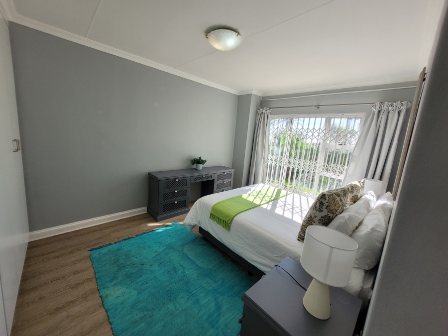 3 Bedroom Property for Sale in Summerstrand Eastern Cape